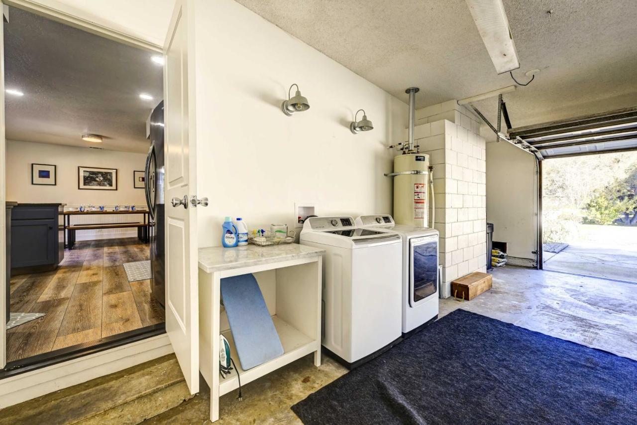 Dog-friendly Walk To Downtown! Holiday home Oakhurst